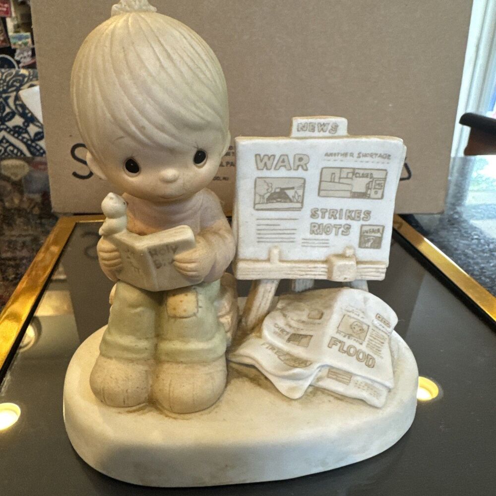 EUC Precious Moments Figurine Johnathan & David Peace Amid The Storm